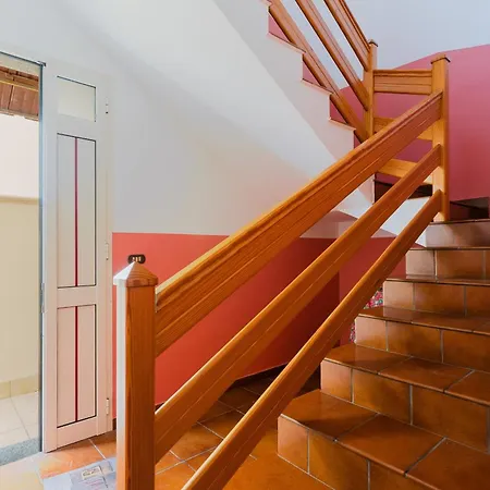 Casa Antonella بيت للعطل
