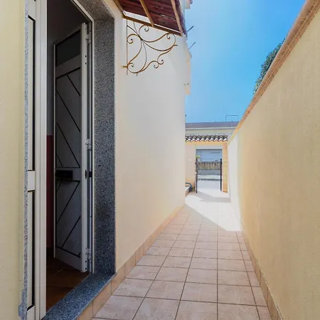 Casa Antonella بيت للعطل *